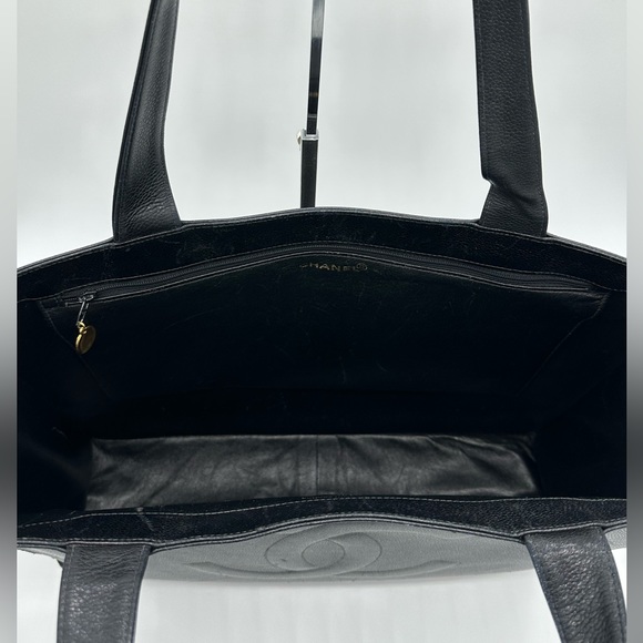 Chanel Black Caviar Tote - Picture 6 of 7